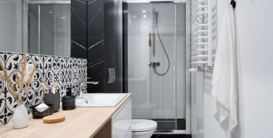 modern-kücük-banyo-dekorasyonu-556x281.jpg